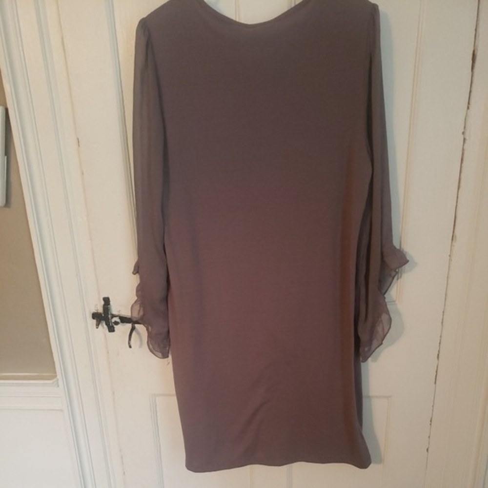 Lavender/Grey Alison Brittany Comfy Sheath Dress w cute sleeve detail - Size L